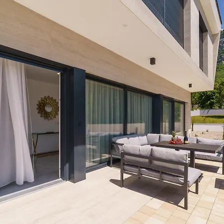 Vanesa Villa